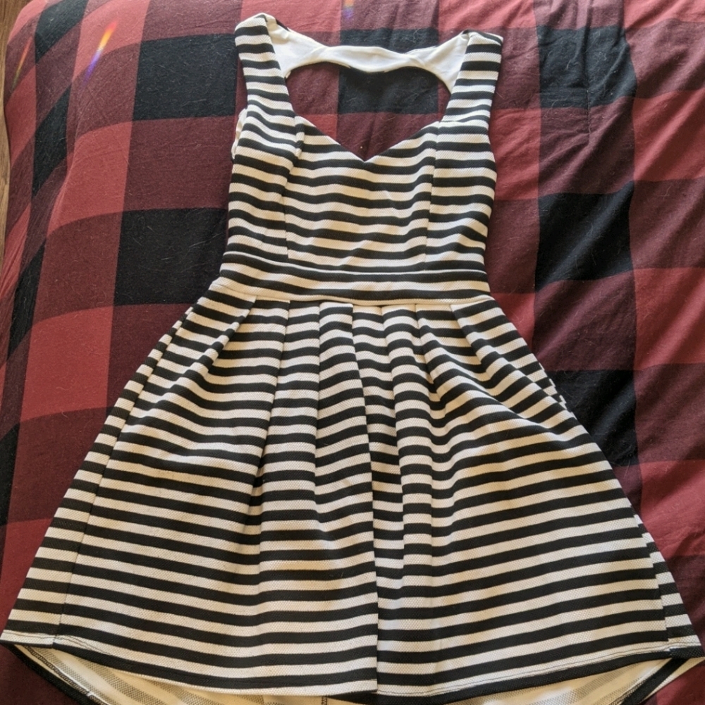 Adorable Striped Cut-Out Dress